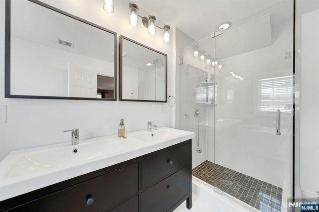 163 Woodward Avenue, Rutherford, NJ 07070