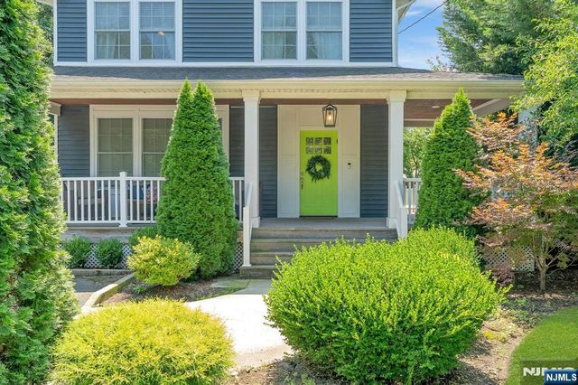 163 Woodward Avenue, Rutherford, NJ 07070