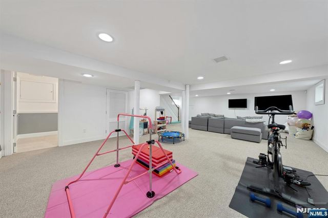 163 Woodward Avenue, Rutherford, NJ 07070