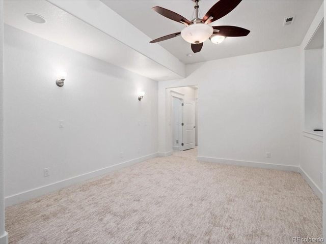 2643 Hawk Point Ct, Castle Rock, CO 80104
