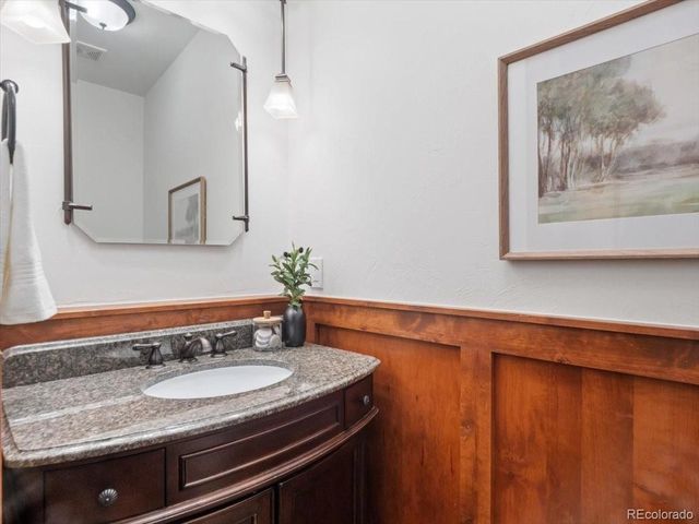 2643 Hawk Point Ct, Castle Rock, CO 80104
