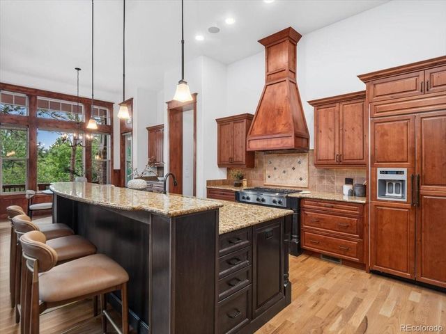 2643 Hawk Point Ct, Castle Rock, CO 80104