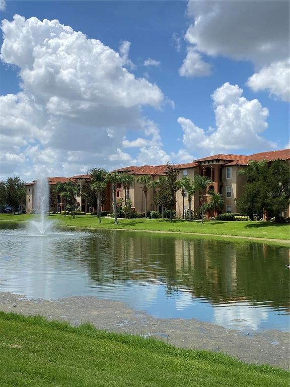 Image 26 of property listing at 6141 METROWEST BOULEVARD 308, Orlando, FL 32835