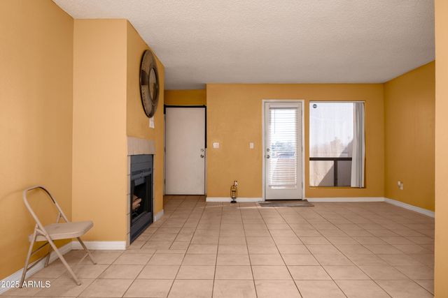 11640 N 51ST Avenue 204, Glendale, AZ 85304