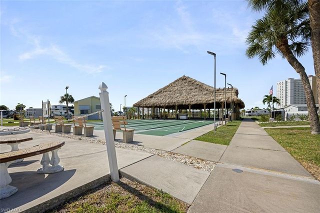 19681 Summerlin RD C 360, Fort Myers, FL 33908