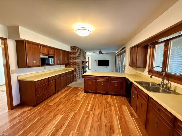 156 Bush Springs RD, Toano, VA 23168