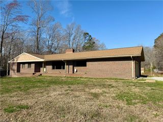 156 Bush Springs RD, Toano, VA 23168