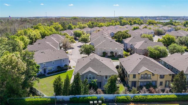 27531 PLEASURE RIDE LOOP 27531, Wesley Chapel, FL 33544