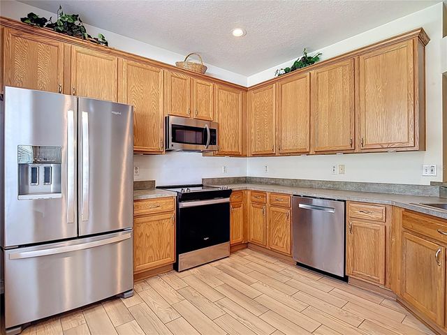 27531 PLEASURE RIDE LOOP 27531, Wesley Chapel, FL 33544