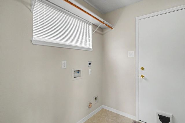 3105 Centennial Village Drive, Pearland, TX 77584