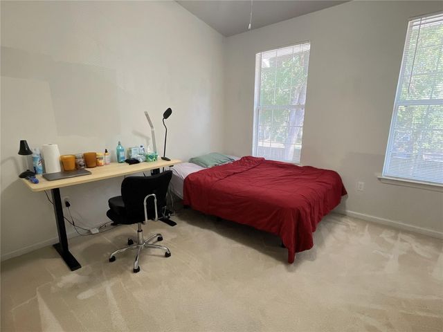 905 NW 21ST AVENUE 905, Gainesville, FL 32609