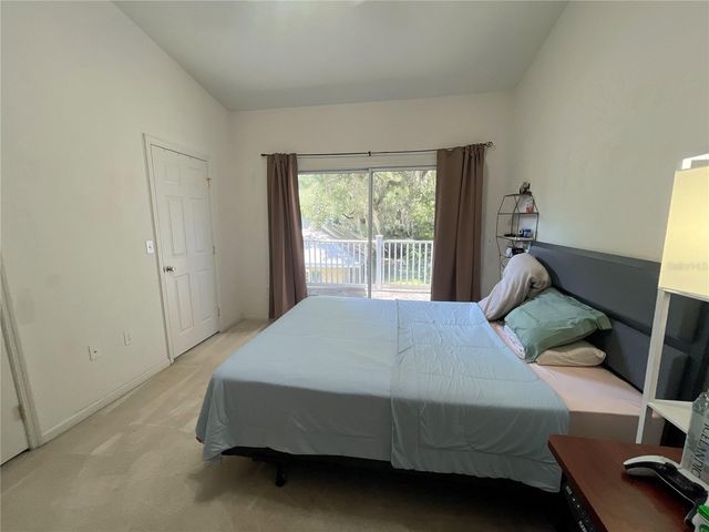 905 NW 21ST AVENUE 905, Gainesville, FL 32609