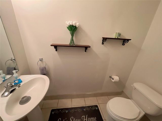 905 NW 21ST AVENUE 905, Gainesville, FL 32609