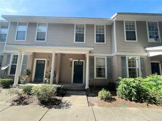 905 NW 21ST AVENUE 905, Gainesville, FL 32609