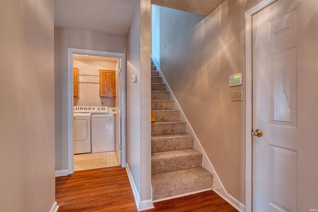 6405 Highcroft Drive, Evansville, IN 47715