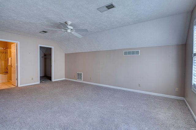 6405 Highcroft Drive, Evansville, IN 47715