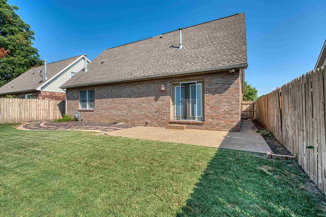 6405 Highcroft Drive, Evansville, IN 47715
