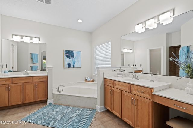 11717 CRUSSELLE Drive, Jacksonville, FL 32223