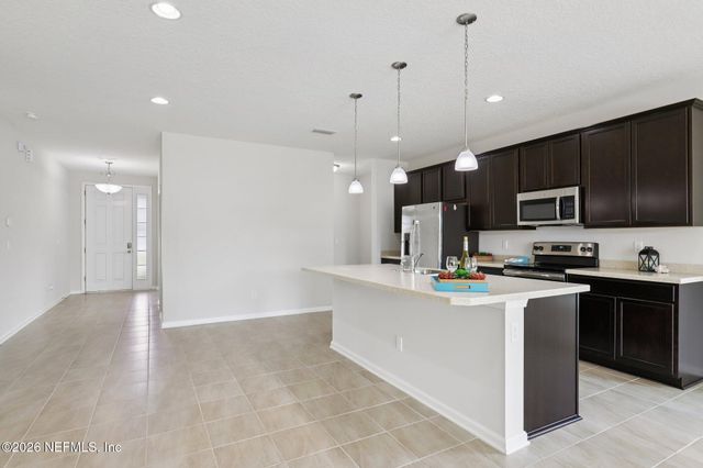 86527 REST HAVEN Court, Yulee, FL 32097