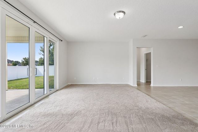 86527 REST HAVEN Court, Yulee, FL 32097