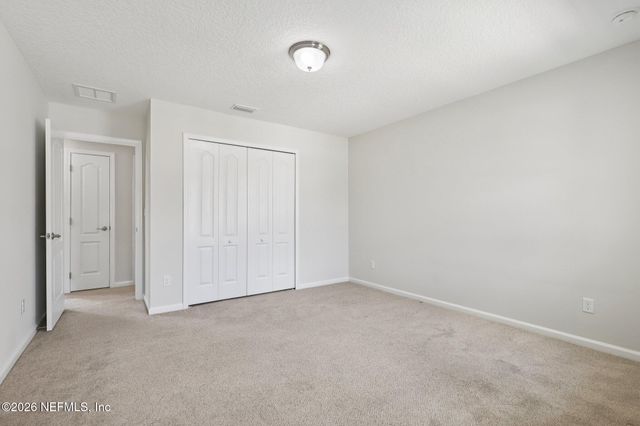 86527 REST HAVEN Court, Yulee, FL 32097