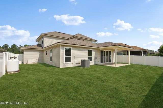 86527 REST HAVEN Court, Yulee, FL 32097