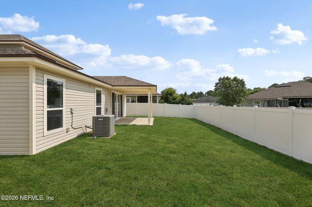 86527 REST HAVEN Court, Yulee, FL 32097