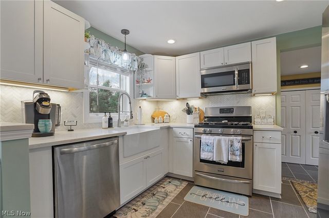 3910 Darlington Avenue NW, Canton, OH 44708