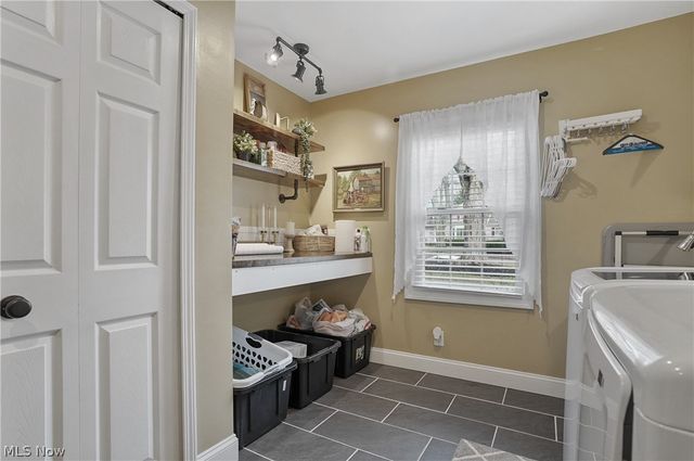 3910 Darlington Avenue NW, Canton, OH 44708