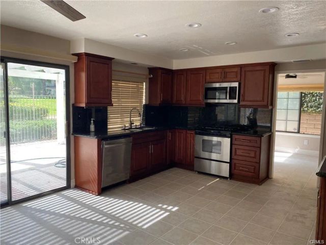 6405 Sunny Medow Ln, Chino Hills, CA 91709