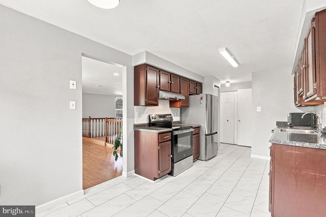 14621 MONMOUTH DR, Burtonsville, MD 20866