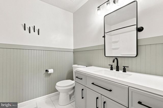 14621 MONMOUTH DR, Burtonsville, MD 20866