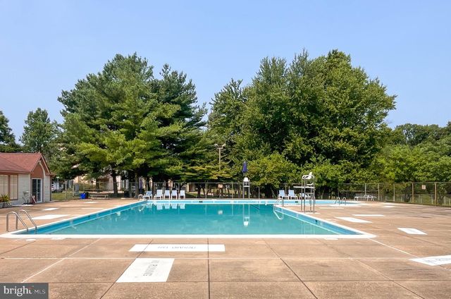 14621 MONMOUTH DR, Burtonsville, MD 20866