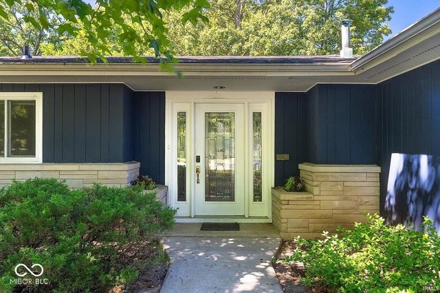 1837 Summit Drive, West Lafayette, IN 47906