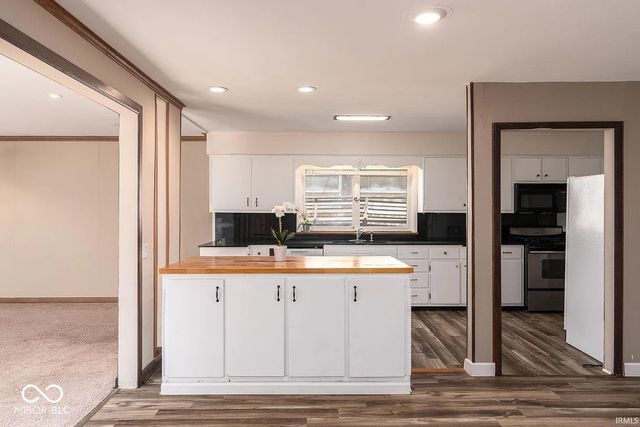 1837 Summit Drive, West Lafayette, IN 47906