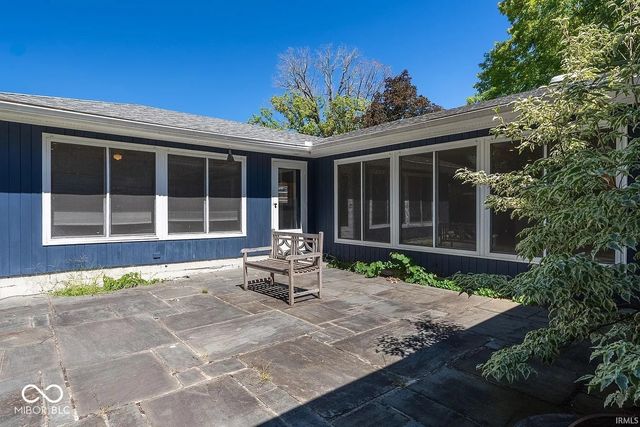 1837 Summit Drive, West Lafayette, IN 47906