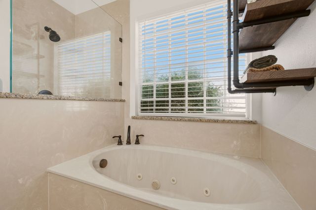 355 County Road 4225, Bonham, TX 75418