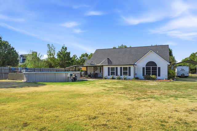 355 County Road 4225, Bonham, TX 75418