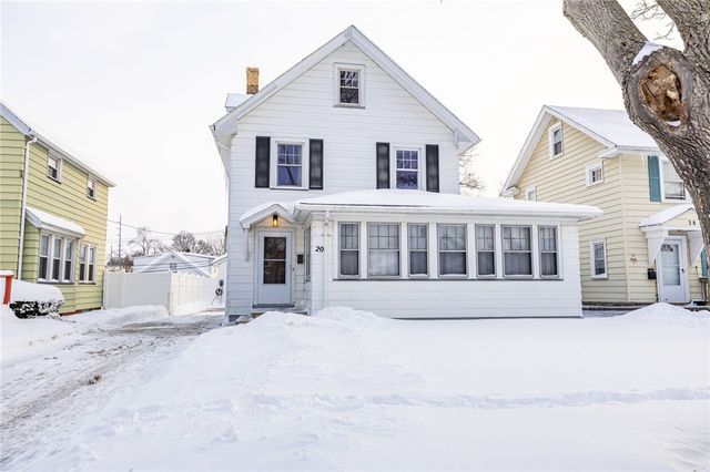 20 Florida Ave, Greece, NY 14616