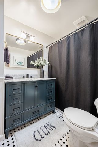 20 Florida Ave, Greece, NY 14616