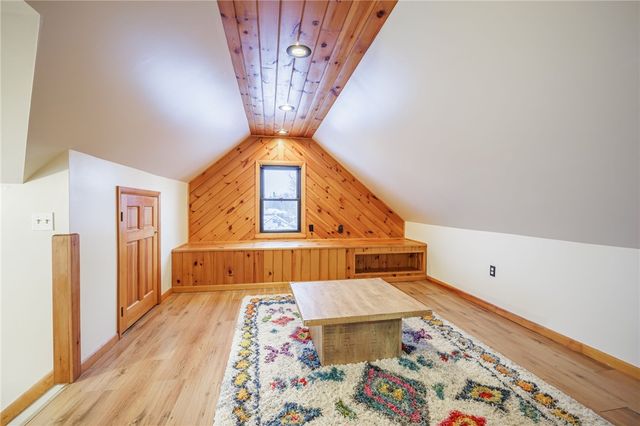 20 Florida Ave, Greece, NY 14616