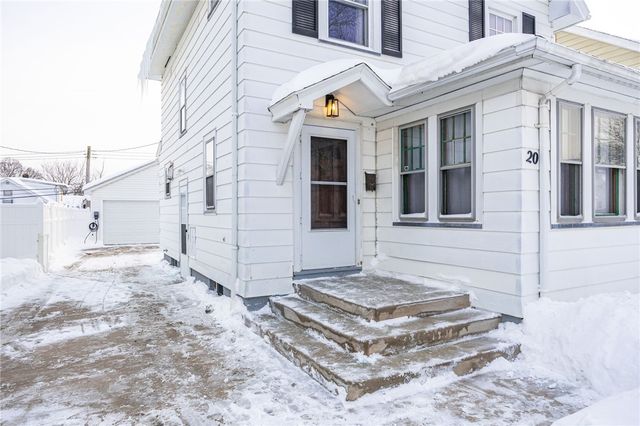 20 Florida Ave, Greece, NY 14616