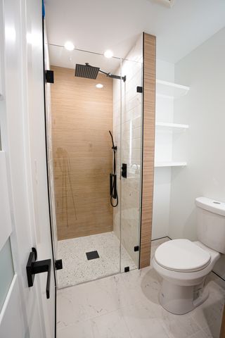 916 Surrey Drive A1, Schaumburg, IL 60193