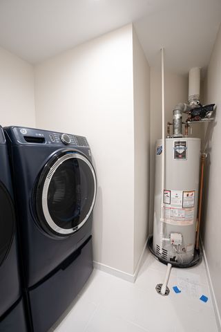 916 Surrey Drive A1, Schaumburg, IL 60193