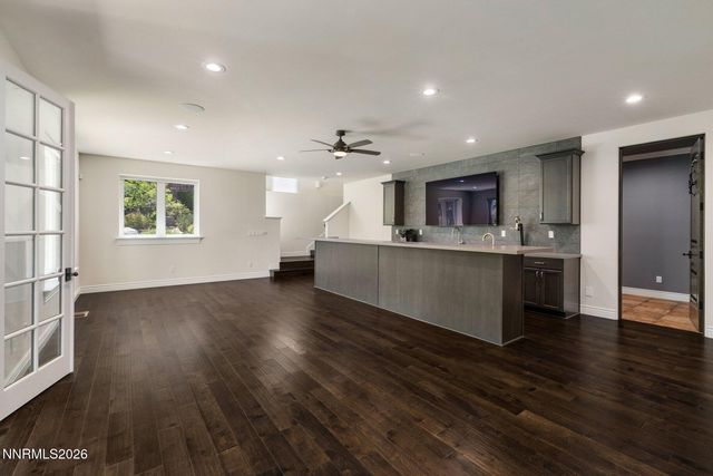 20600 Chanson Way, Reno, NV 89511