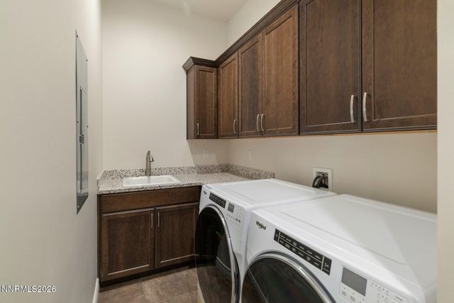 20600 Chanson Way, Reno, NV 89511