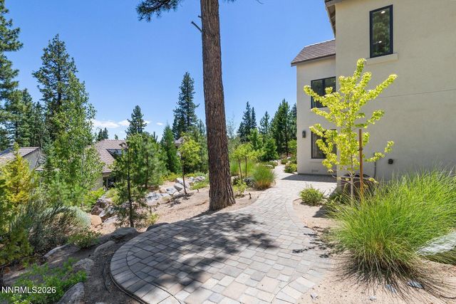 20600 Chanson Way, Reno, NV 89511