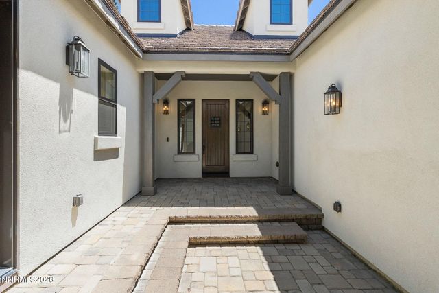 20600 Chanson Way, Reno, NV 89511