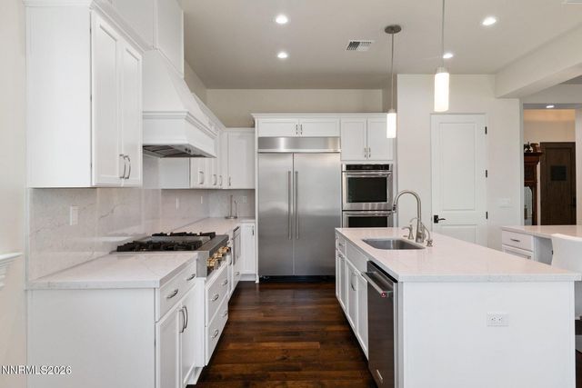 20600 Chanson Way, Reno, NV 89511