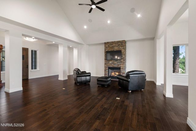 20600 Chanson Way, Reno, NV 89511